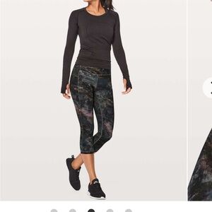 Lululemon Speed Up Crop (21")
Radiant Multi rare size 6